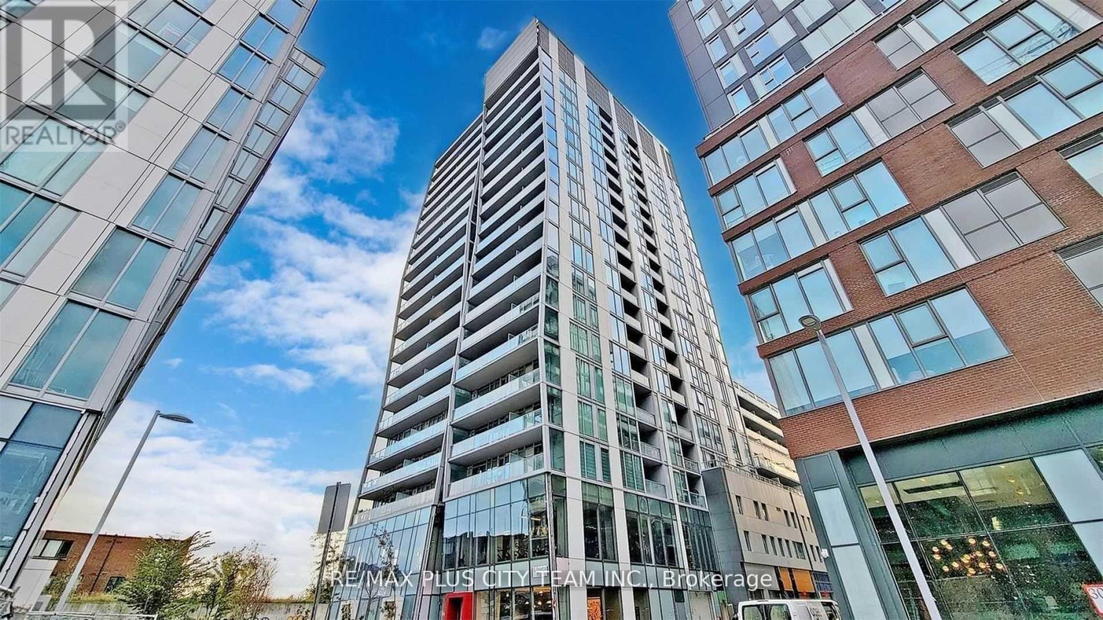 1403 - 15 BASEBALL PLACE, Toronto, Ontario