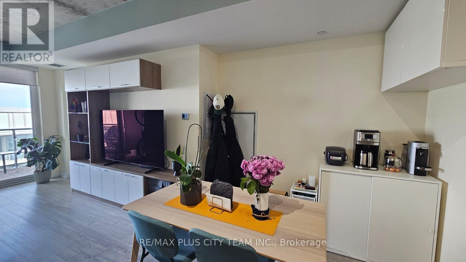 1403 - 15 Baseball Place, Toronto, Ontario  M4M 0E6 - Photo 5 - E13078970