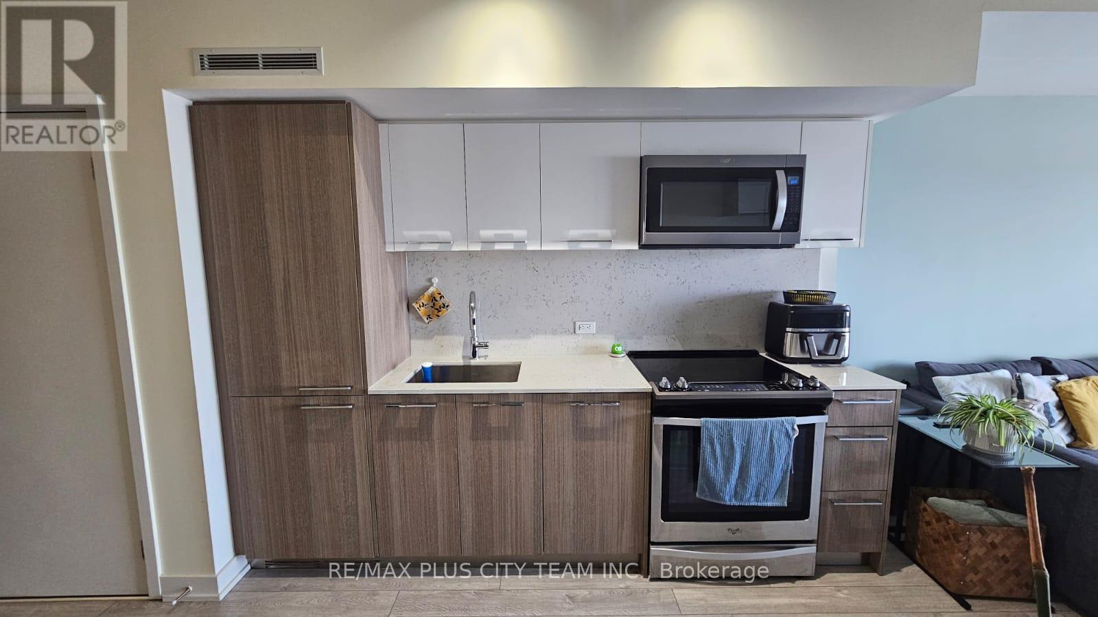 1403 - 15 Baseball Place, Toronto, Ontario  M4M 0E6 - Photo 7 - E13078970