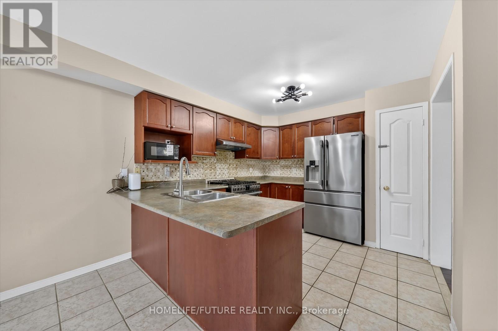 24 Turtledove Grove, Toronto, Ontario  M1X 2B3 - Photo 15 - E13079070