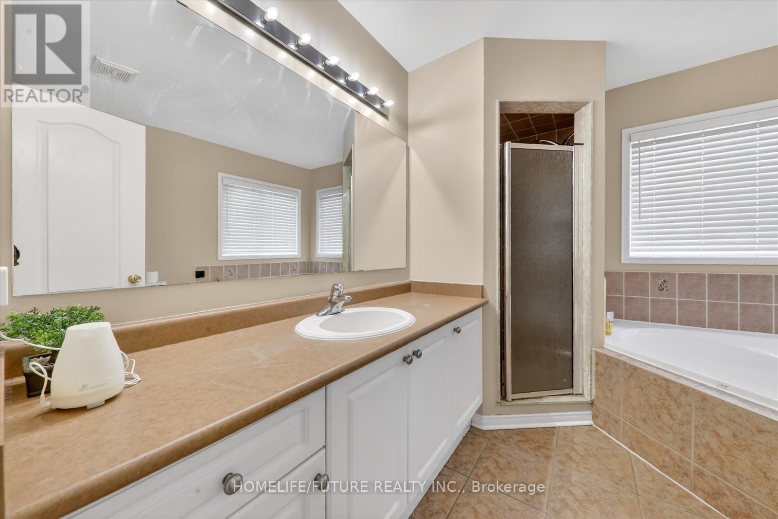 24 Turtledove Grove, Toronto, Ontario  M1X 2B3 - Photo 30 - E13079070