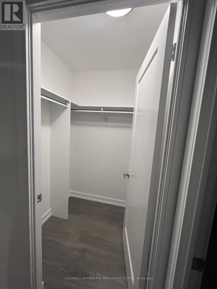 2106 - 225 Village Green Square, Toronto, Ontario  M1S 0L3 - Photo 12 - E13079220