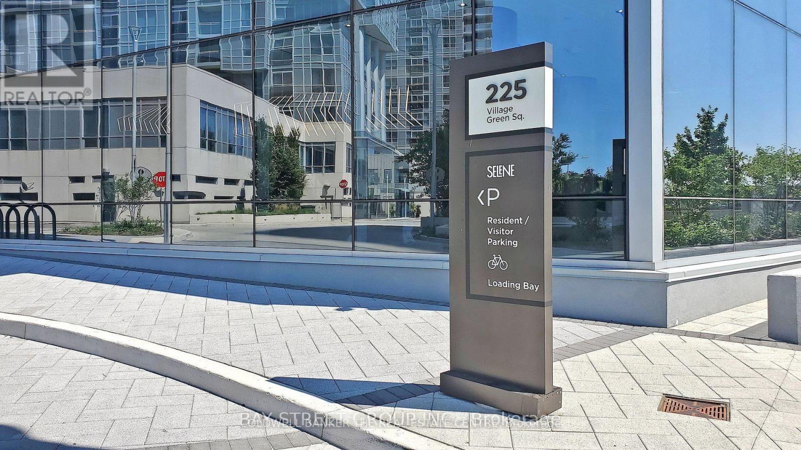 2106 - 225 Village Green Square, Toronto, Ontario  M1S 0L3 - Photo 2 - E13079220