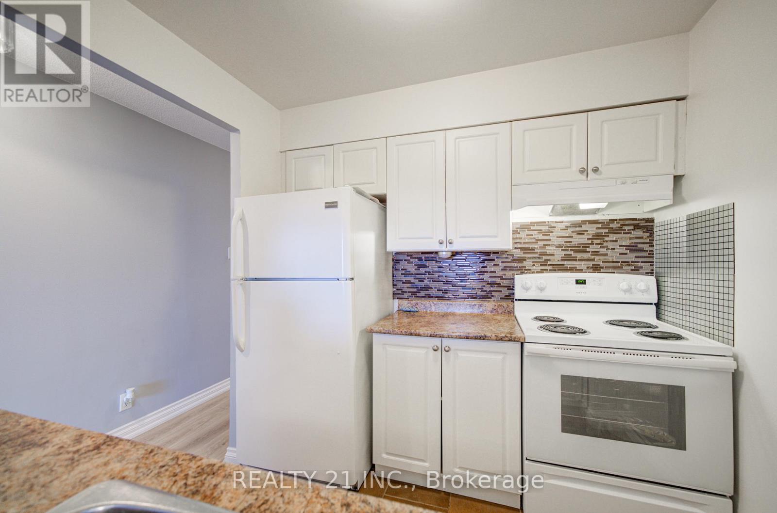 607 - 1665 Pickering Parkway, Pickering, Ontario  L1V 6L4 - Photo 17 - E13079240