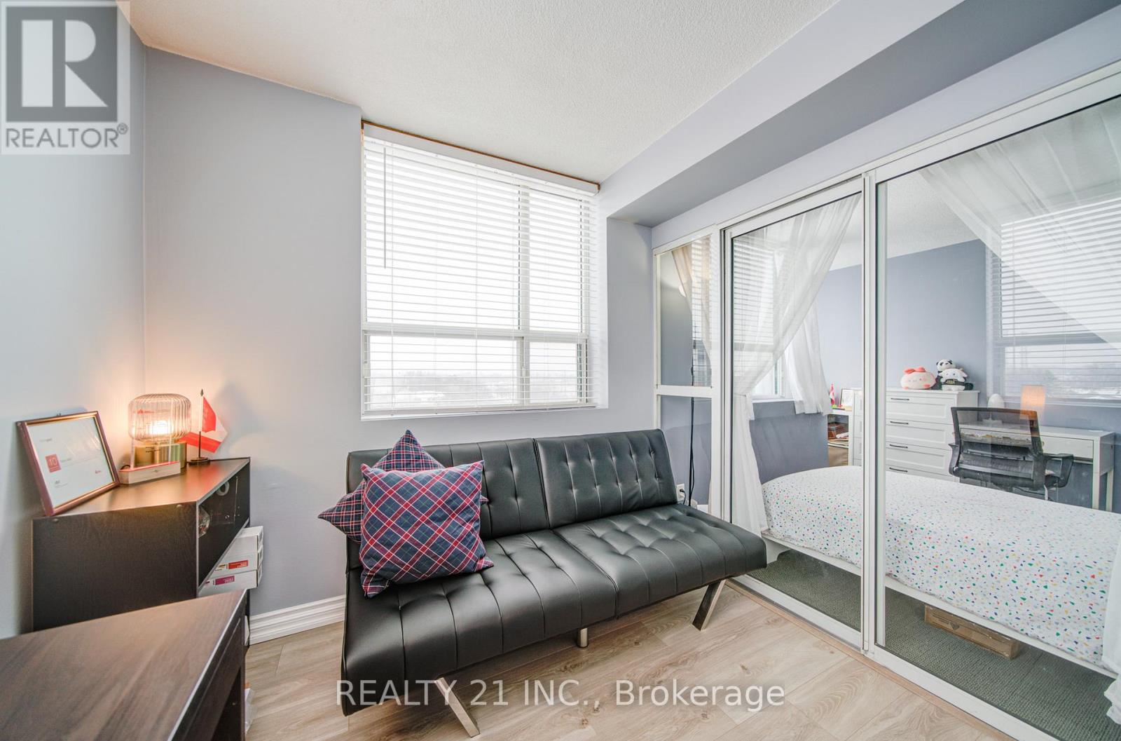 607 - 1665 Pickering Parkway, Pickering, Ontario  L1V 6L4 - Photo 30 - E13079240