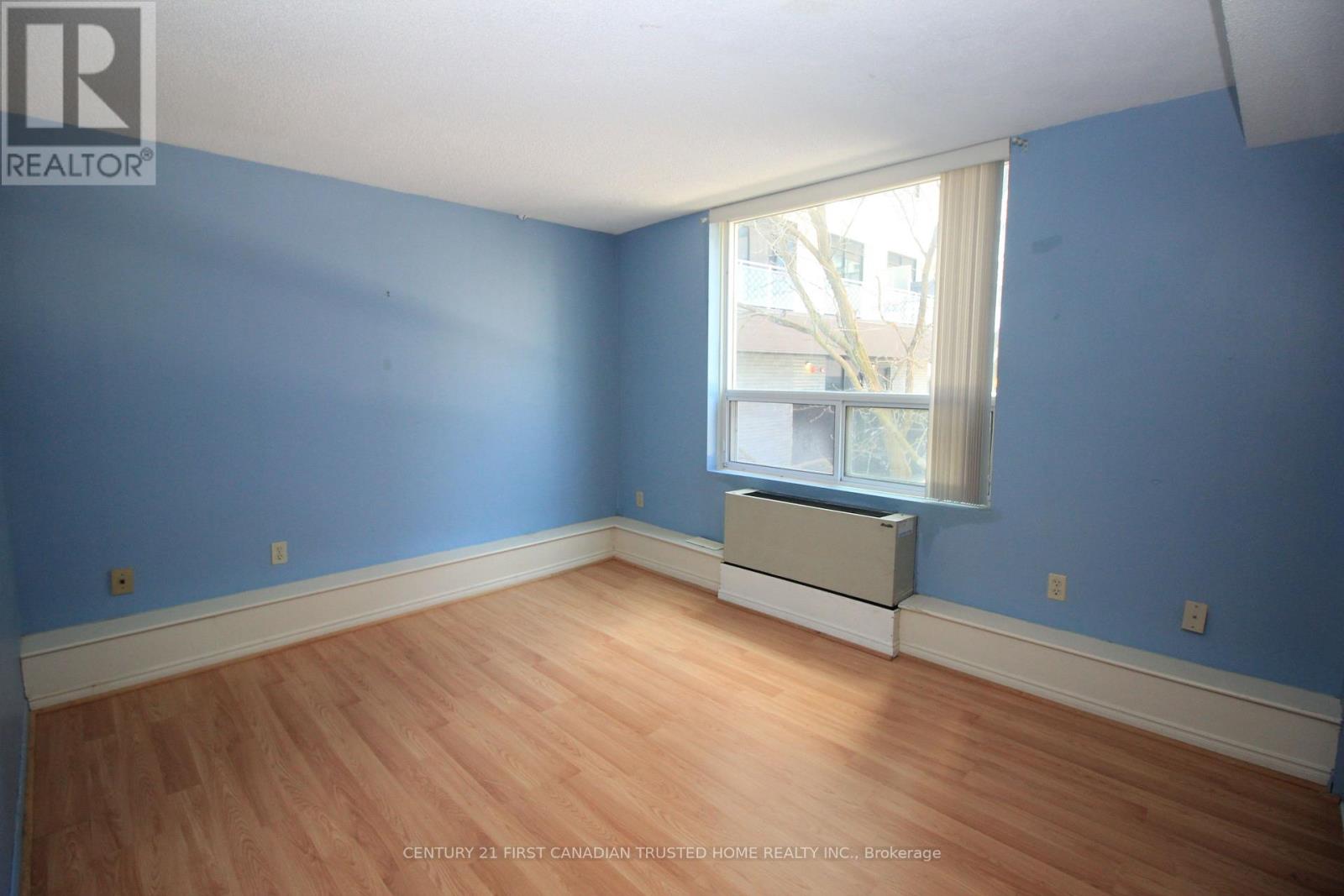 305 - 155 Kent Street, London East, Ontario  N6A 5N7 - Photo 21 - X12928766