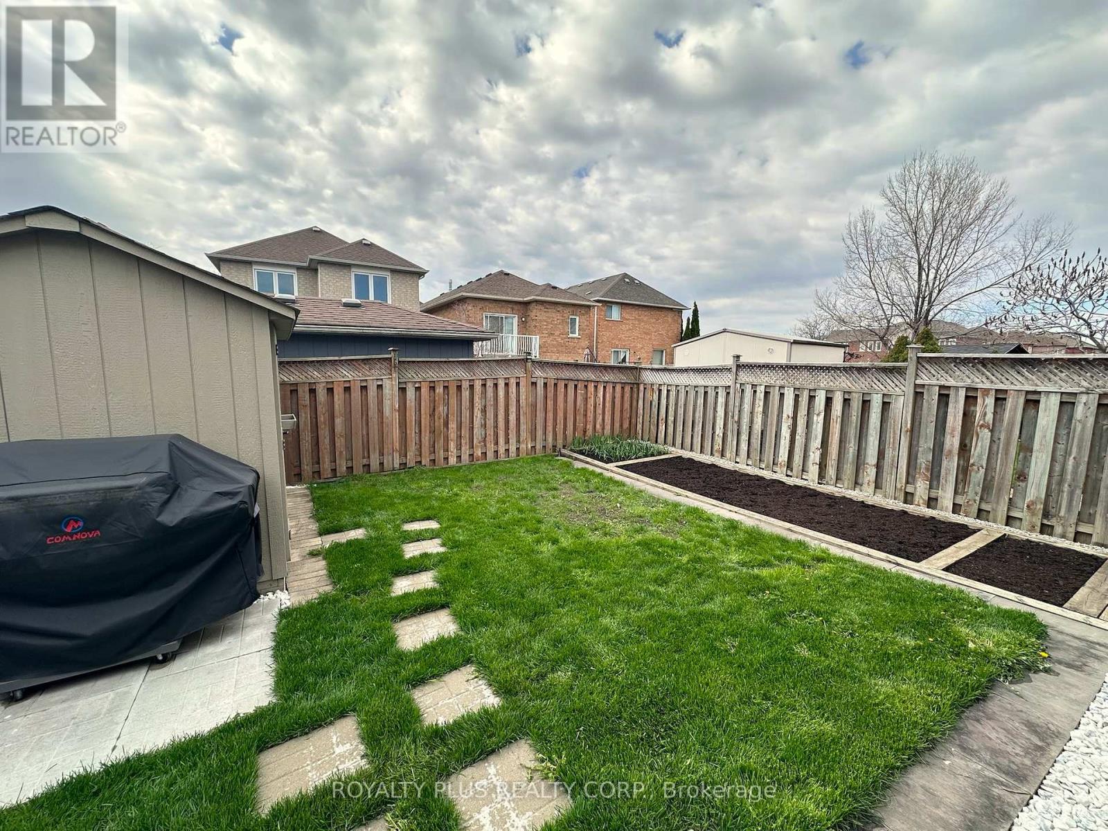 156 Villandry Crescent, Vaughan, Ontario  L6A 2P9 - Photo 15 - N13079050
