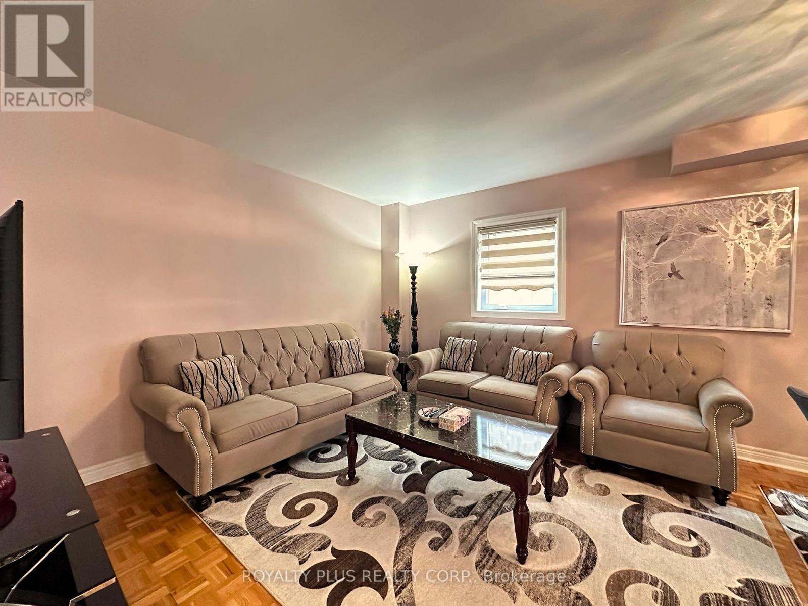 156 Villandry Crescent, Vaughan, Ontario  L6A 2P9 - Photo 4 - N13079050