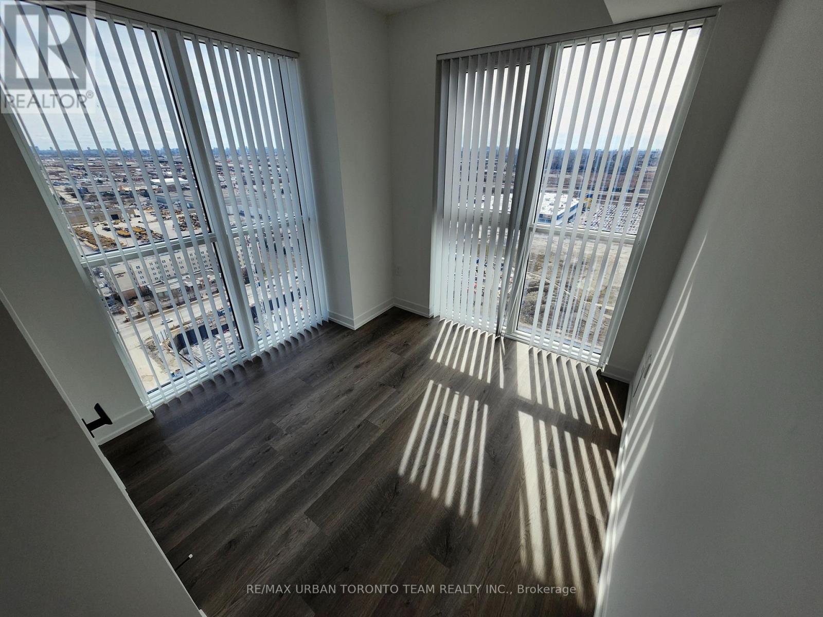 3003 - 195 Commerce Street, Vaughan, Ontario  L4K 0P9 - Photo 7 - N13079198