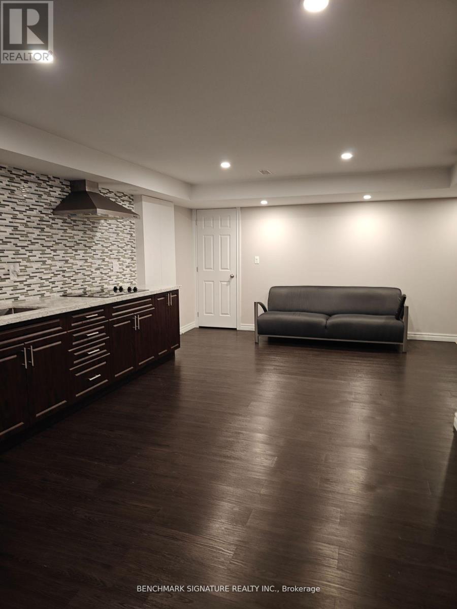 Bsmt - 15 Donald Buttress Boulevard W, Markham, Ontario  L6C 0J6 - Photo 2 - N13079214