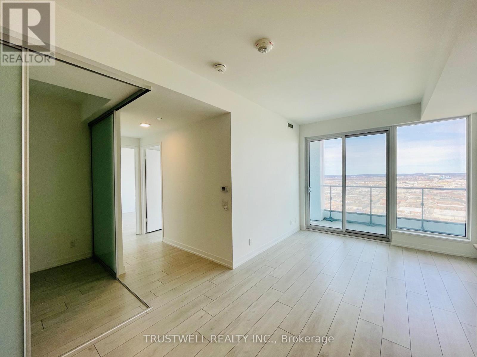4701 - 898 Portage Parkway, Vaughan, Ontario  L4K 0B2 - Photo 5 - N13079256