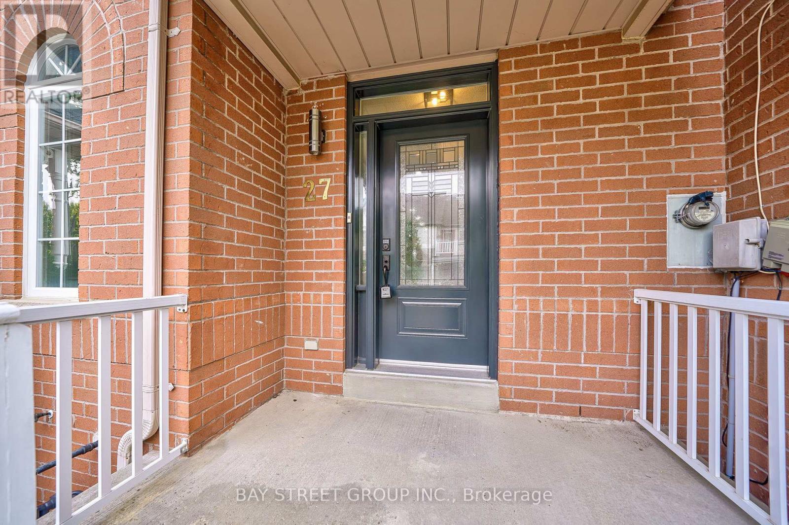 27 Dancers Drive, Markham, Ontario  L6C 2C4 - Photo 3 - N13079320