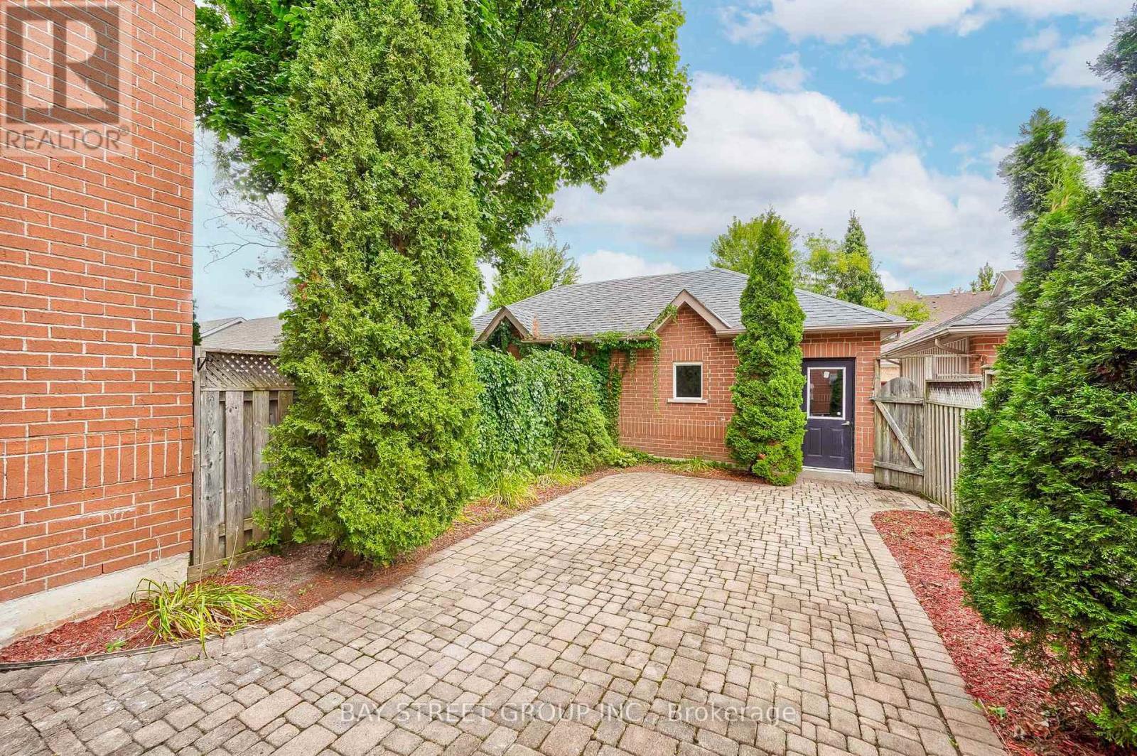 27 Dancers Drive, Markham, Ontario  L6C 2C4 - Photo 36 - N13079320