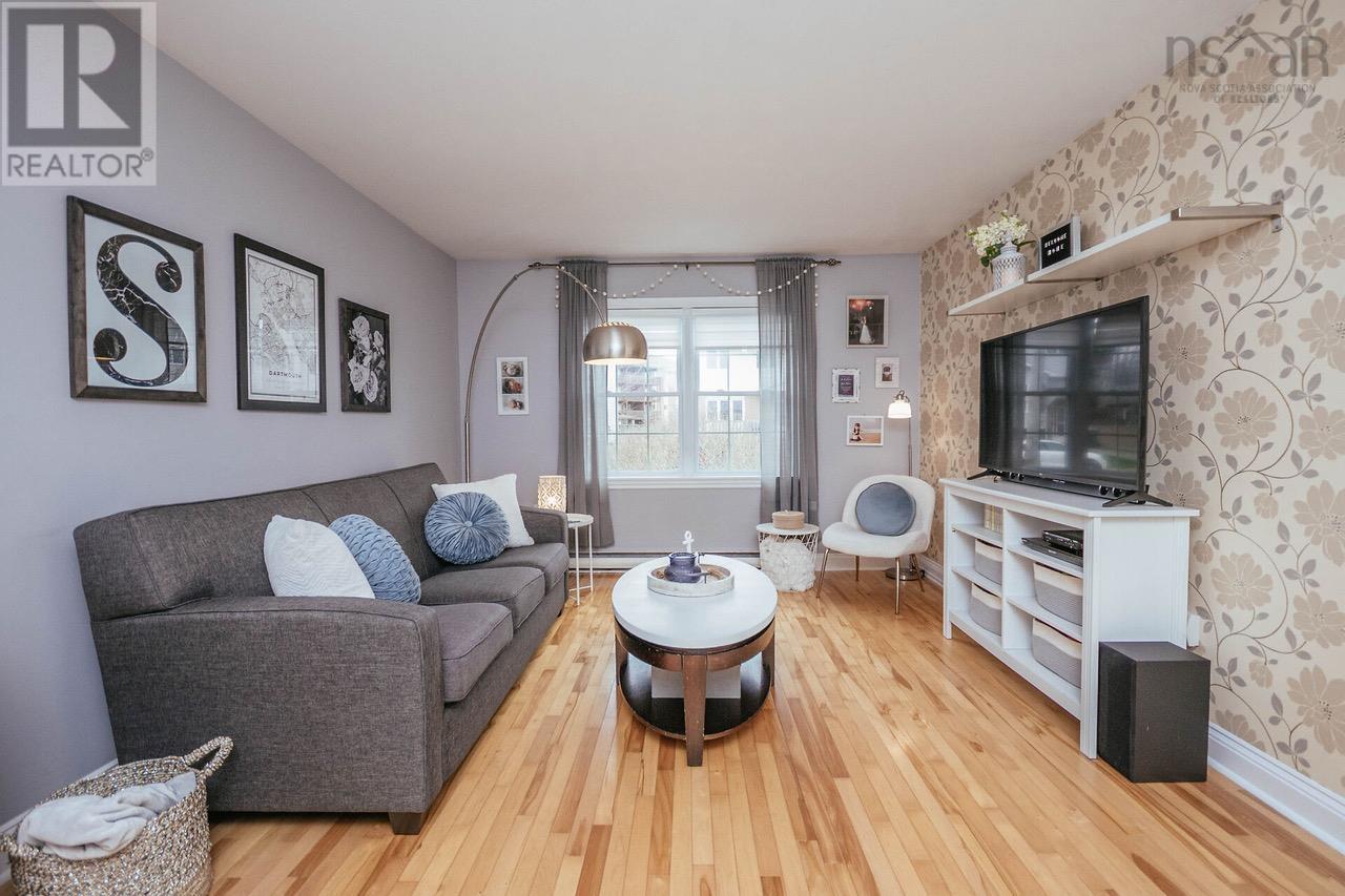 24 Oakwood Court, Dartmouth, Nova Scotia  B2W 5P8 - Photo 5 - 202609531