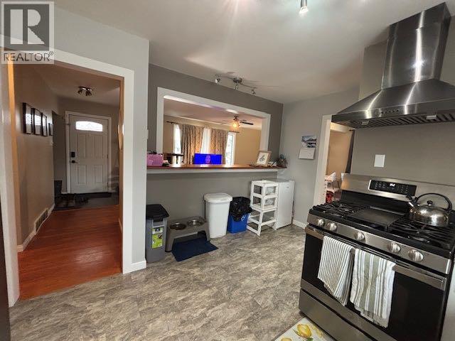 122 Willow Drive, Hinton, Alberta  T7V 1E3 - Photo 8 - A2290783