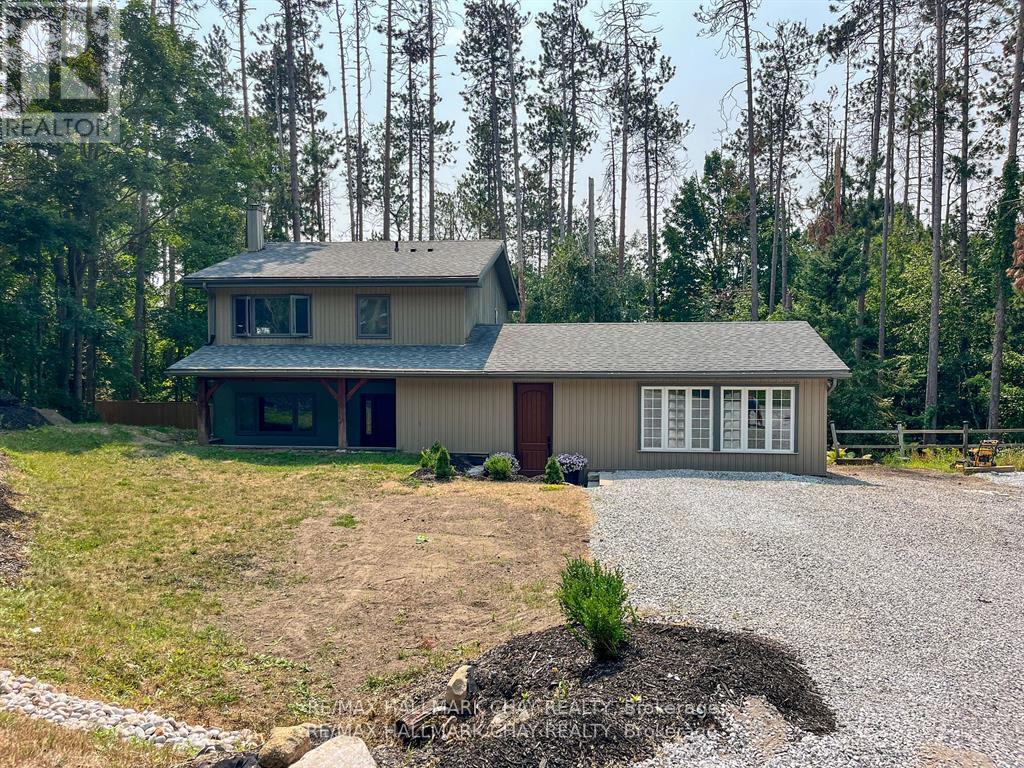 1 Pine Spring Road, Oro-Medonte (Horseshoe Valley), Ontario  L4M 4Y8 - Photo 1 - S13079088