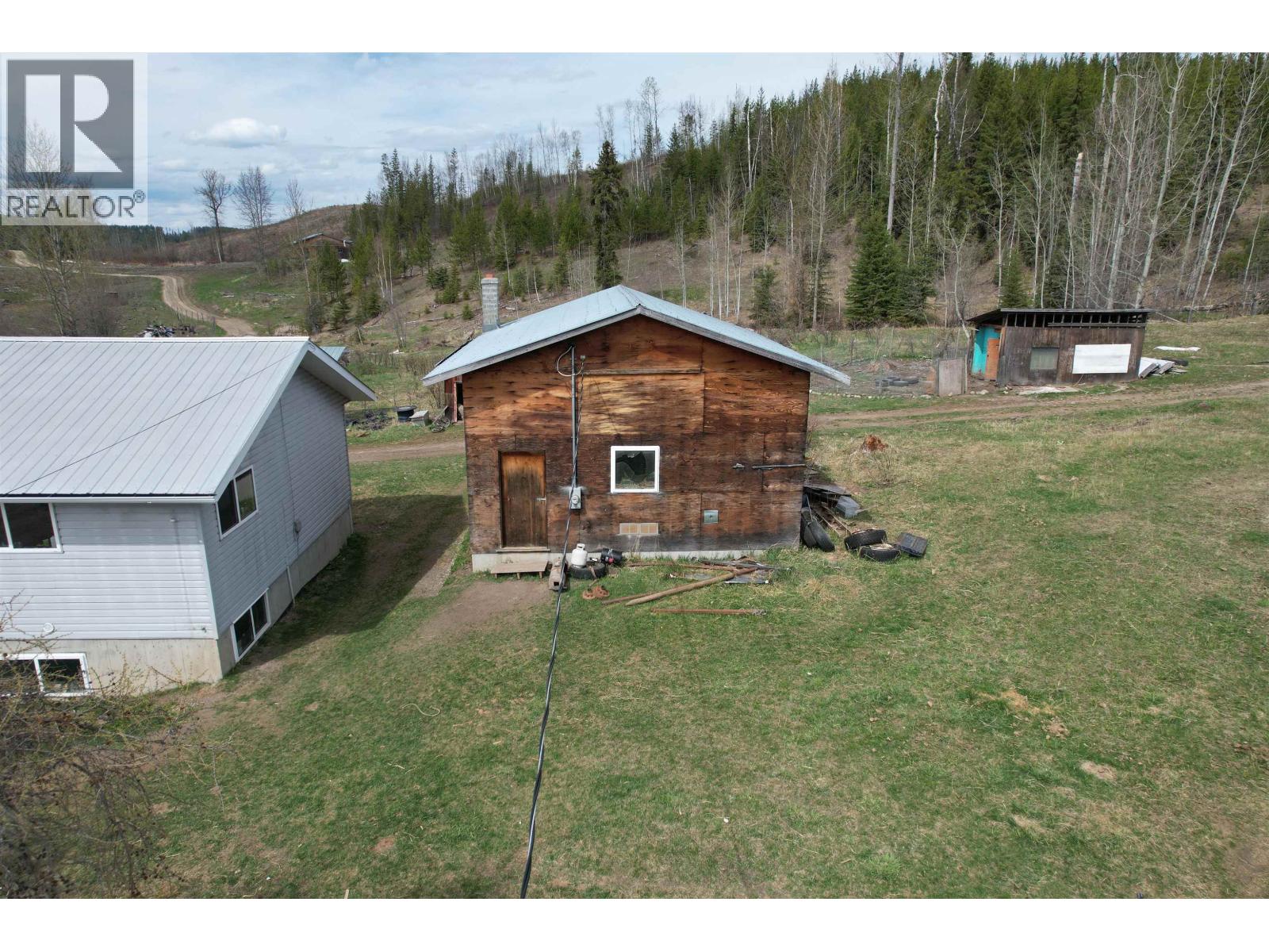 5951 Clouston Road, Quesnel, British Columbia  V2J 6X9 - Photo 7 - R3096980