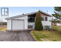 284 Willow Street, Parrsboro, Nova Scotia