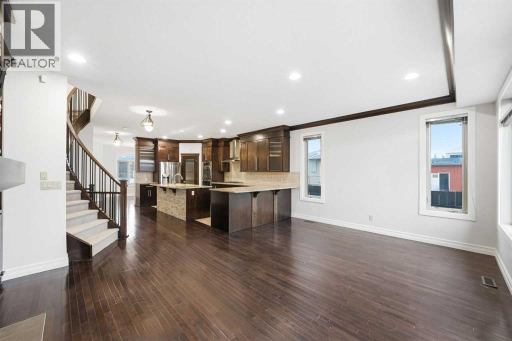 110 26 Avenue NE, Calgary, Alberta  T2E 1Y7 - Photo 11 - A2284207