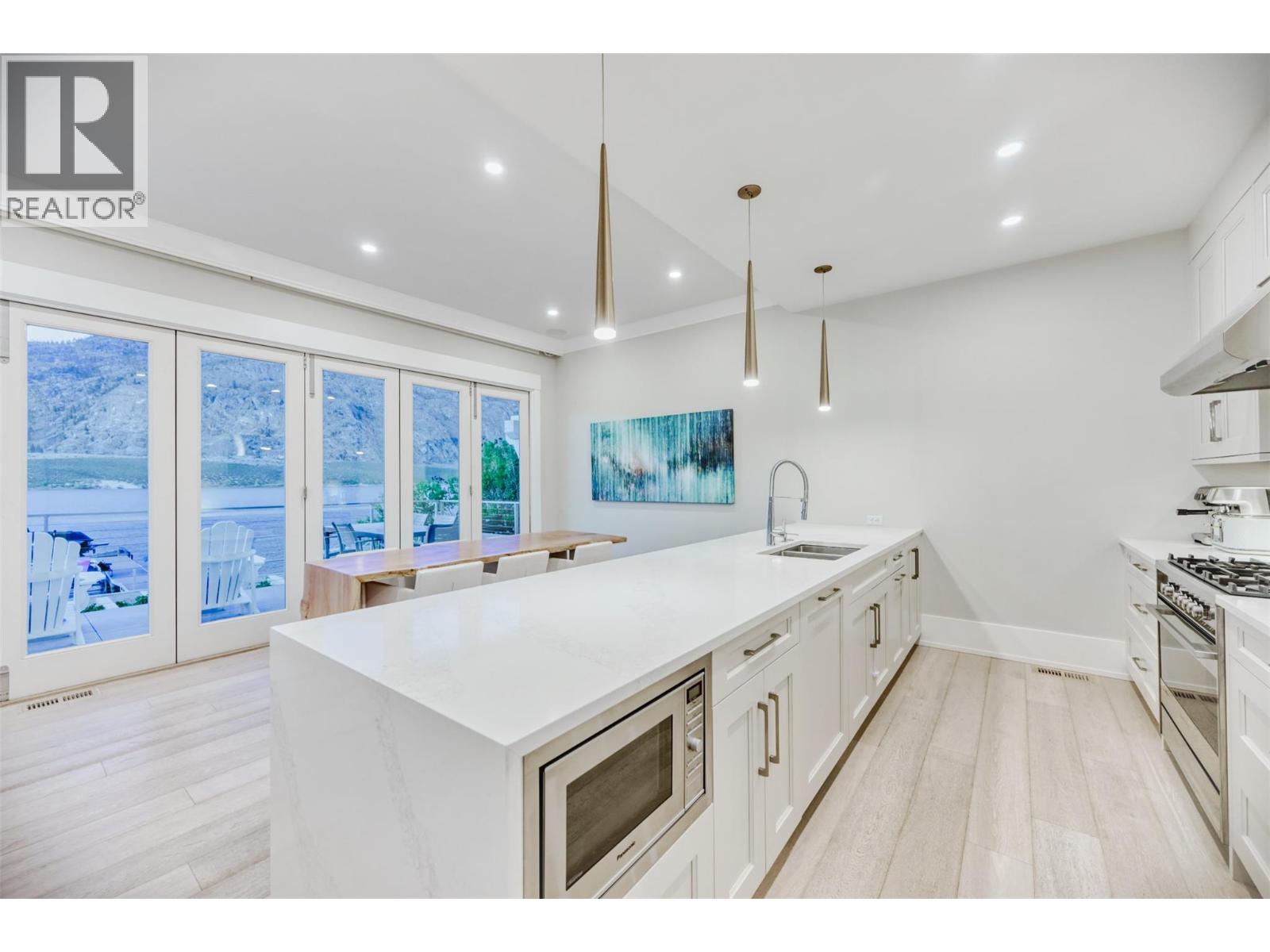 9413 Spartan Drive, Osoyoos, British Columbia  V0H 1V2 - Photo 14 - 10385230