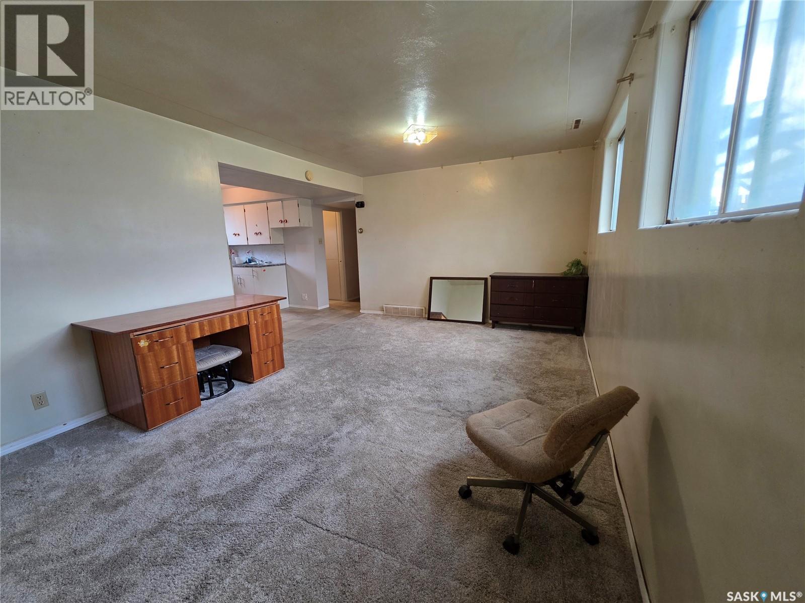 1422 Crawford Avenue, Swift Current, Saskatchewan  S9H 1E9 - Photo 19 - SK034722