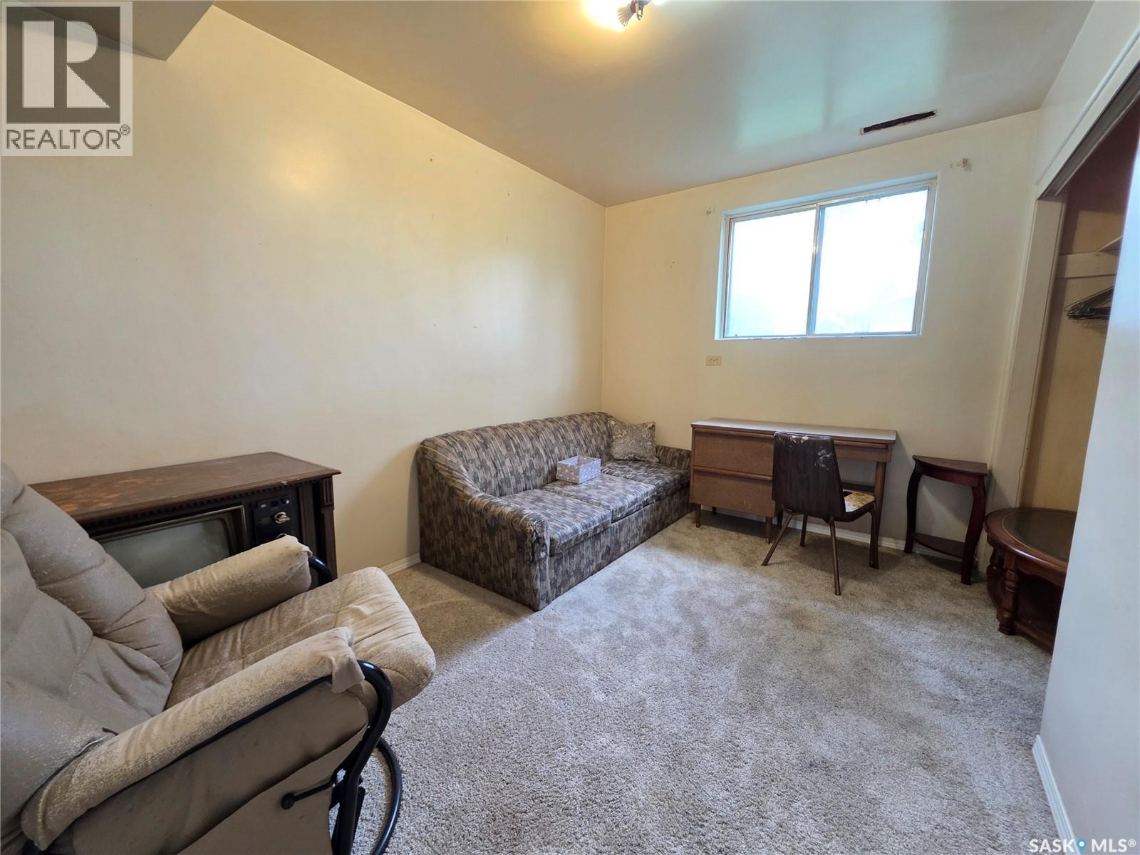 1422 Crawford Avenue, Swift Current, Saskatchewan  S9H 1E9 - Photo 20 - SK034722