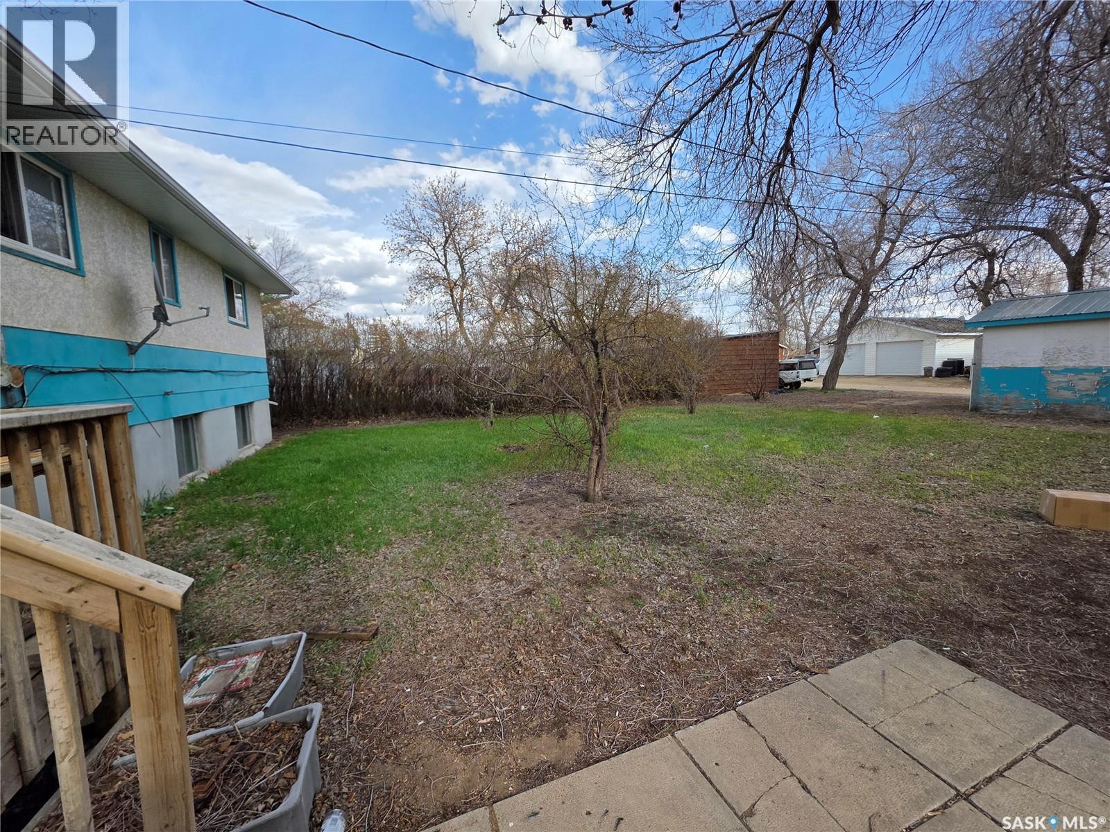 1422 Crawford Avenue, Swift Current, Saskatchewan  S9H 1E9 - Photo 24 - SK034722
