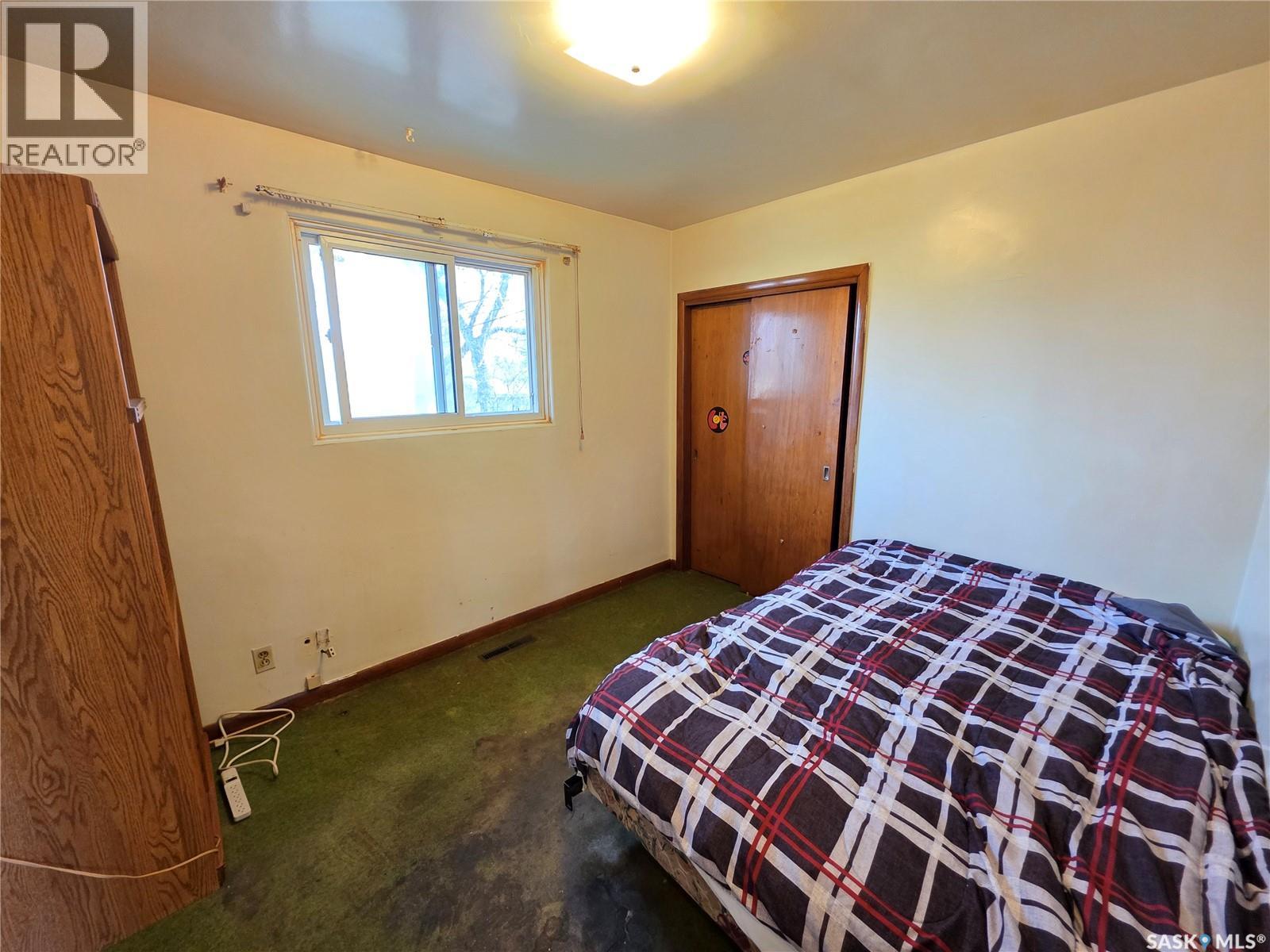 1422 Crawford Avenue, Swift Current, Saskatchewan  S9H 1E9 - Photo 7 - SK034722