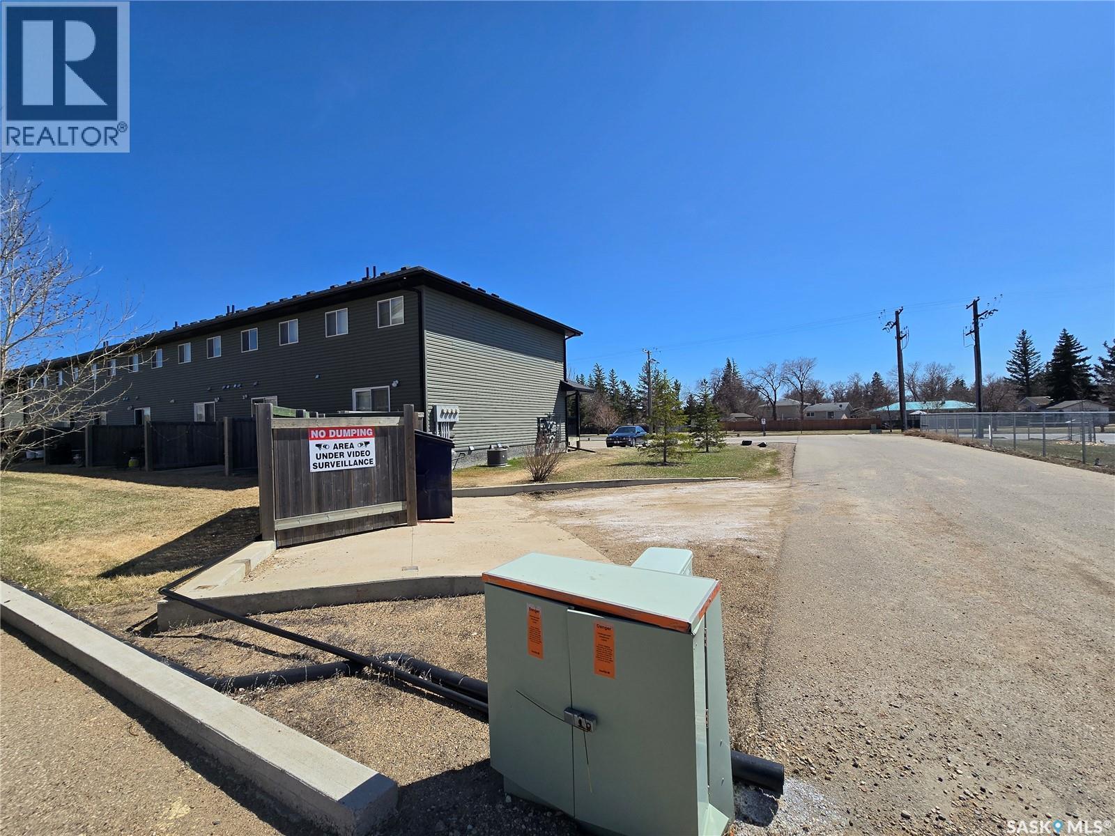 5 815 5th Street NE, Weyburn, Saskatchewan  S4H 2K9 - Photo 42 - SK034646