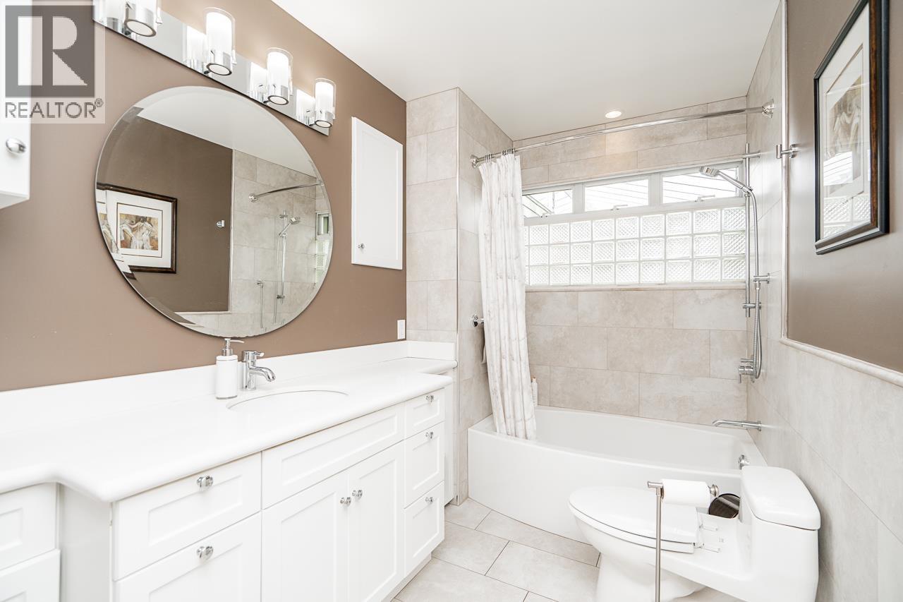 4360 Cliffmont Road, North Vancouver, British Columbia  V7G 1J5 - Photo 19 - R3118231