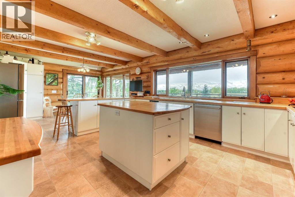 226101 88 Street E, Rural Foothills County, Alberta  T1S 3Y2 - Photo 12 - A2305227