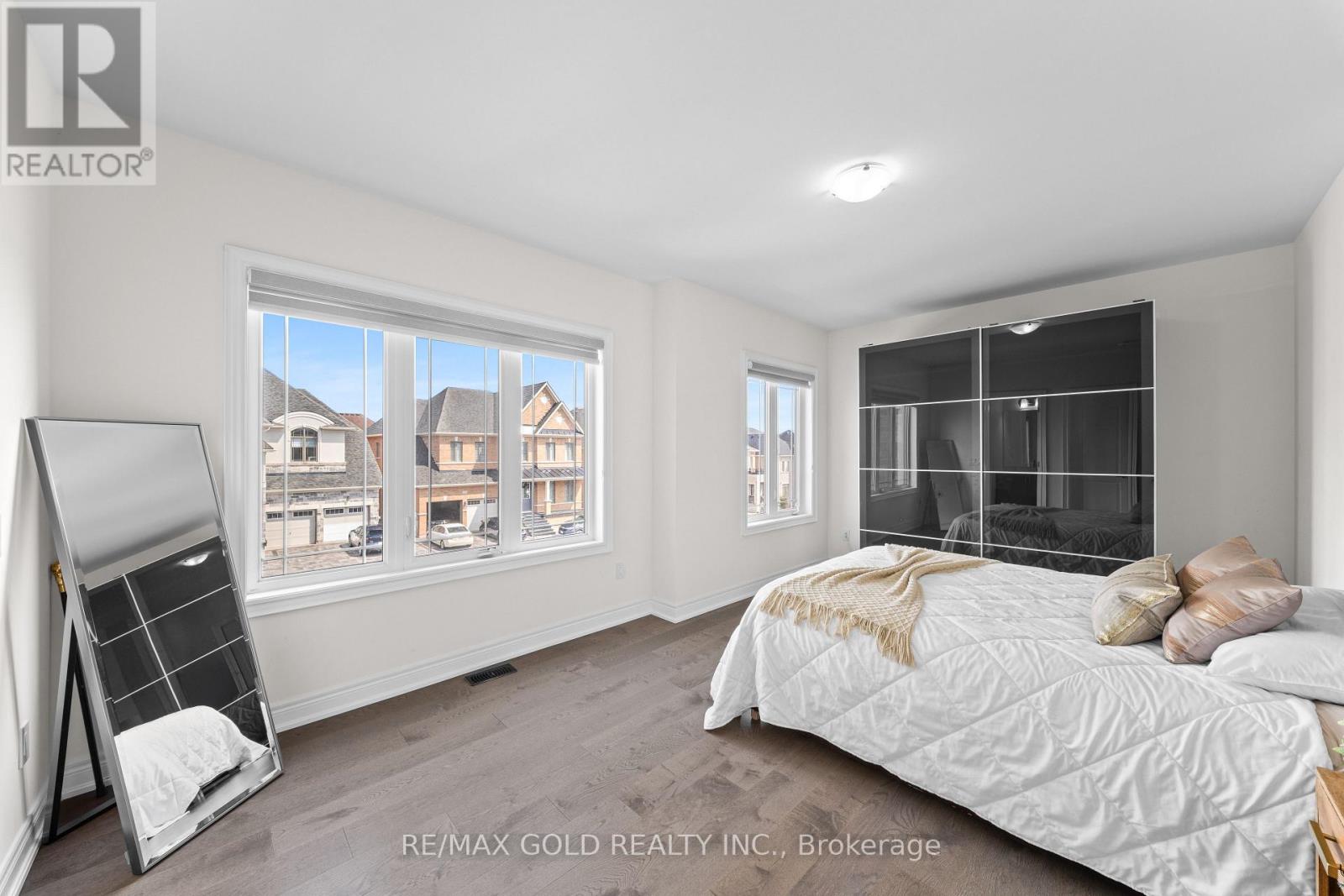 41 Daisy Meadow Crescent, Caledon, Ontario  L7C 4G3 - Photo 32 - W13079068