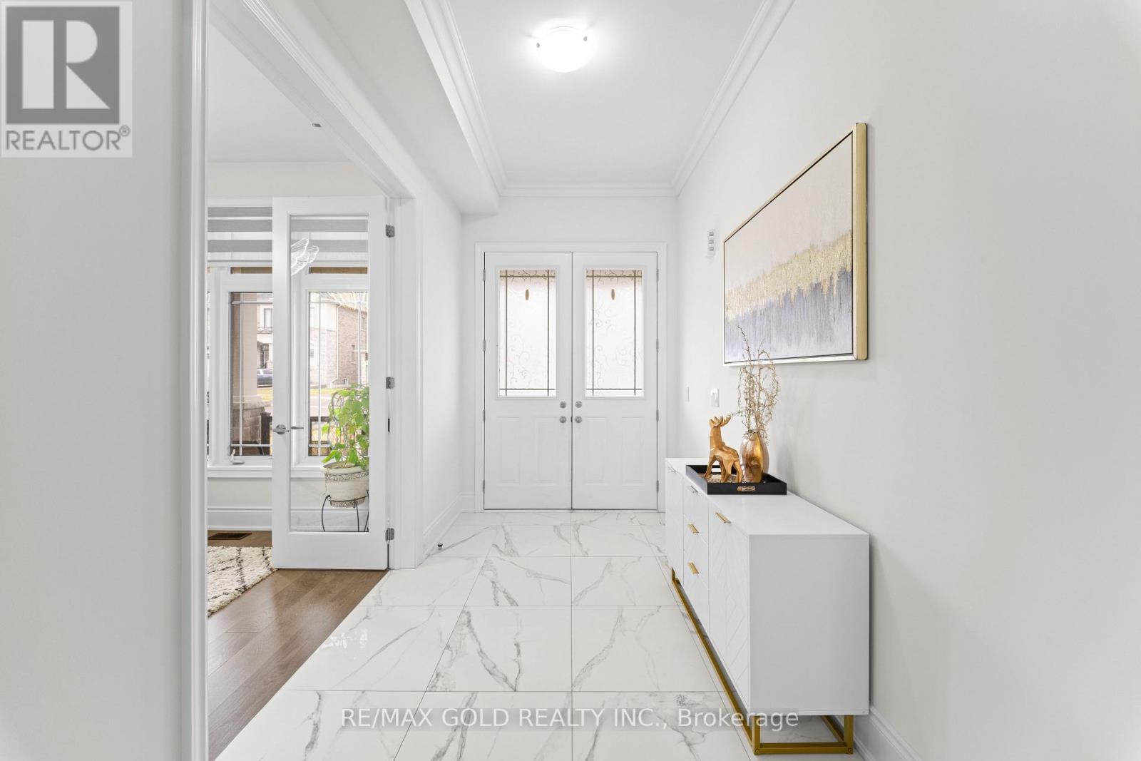 41 Daisy Meadow Crescent, Caledon, Ontario  L7C 4G3 - Photo 6 - W13079068