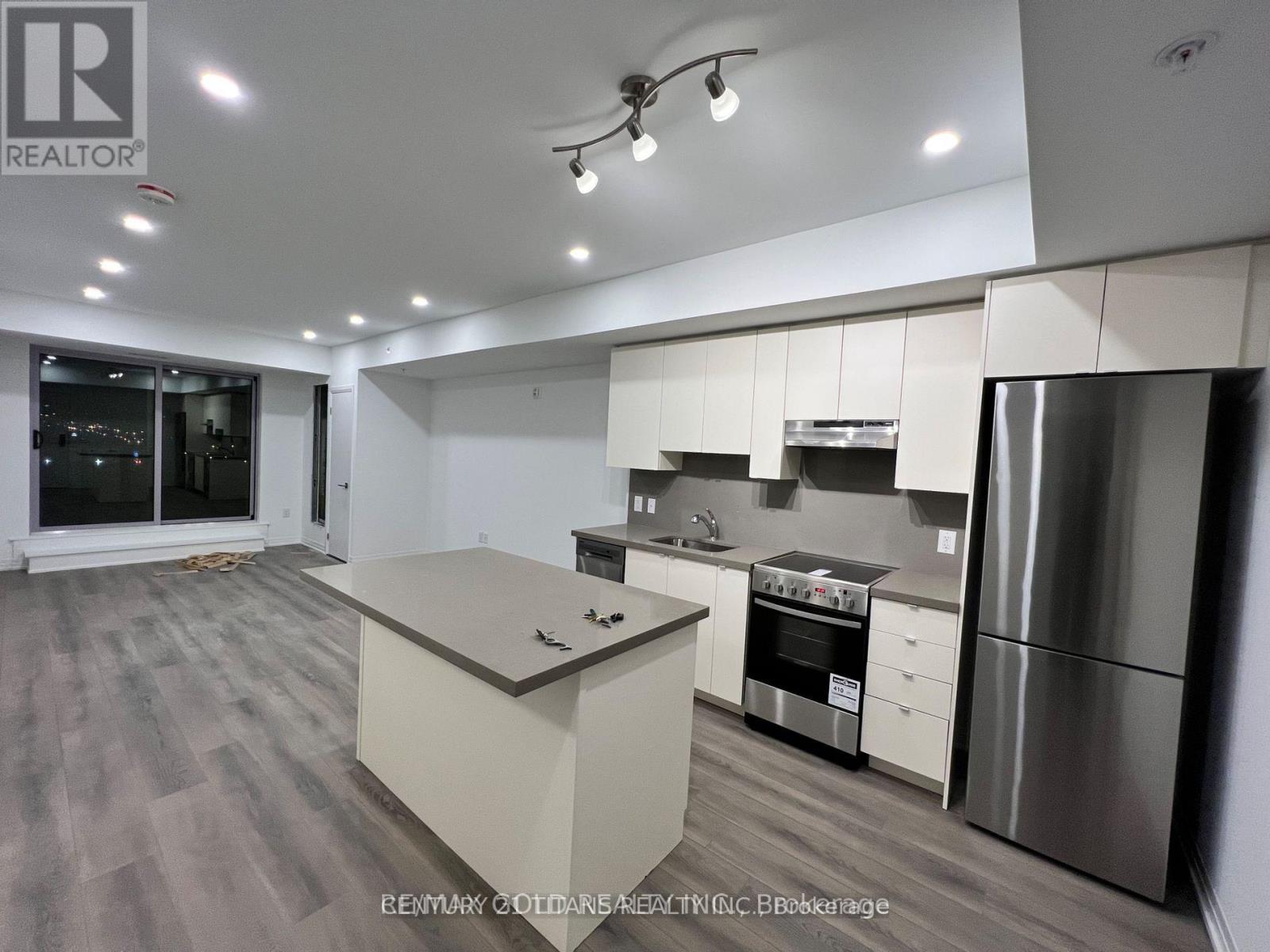 2 - 408 Browns Line, Toronto, Ontario  M8W 0C3 - Photo 2 - W13079132