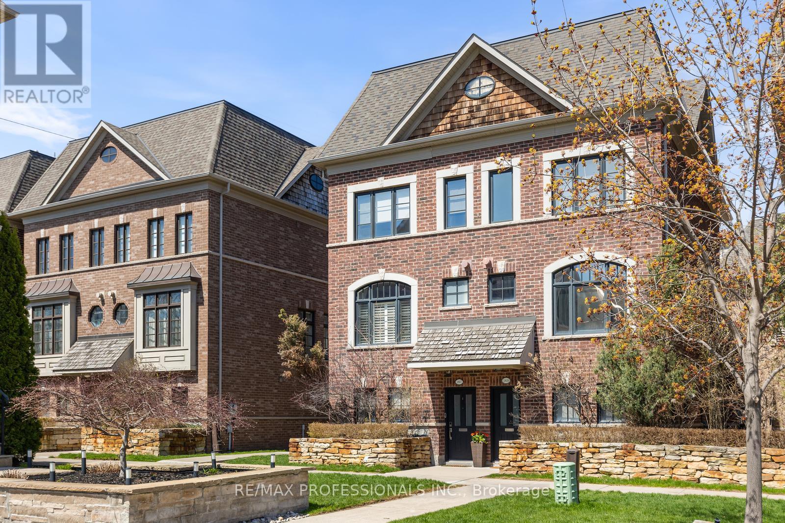 1807 PAGEHURST AVENUE, Mississauga, Ontario