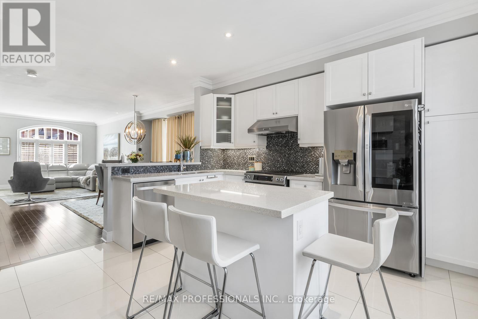 1807 Pagehurst Avenue, Mississauga, Ontario  L4X 1Y5 - Photo 18 - W13079134