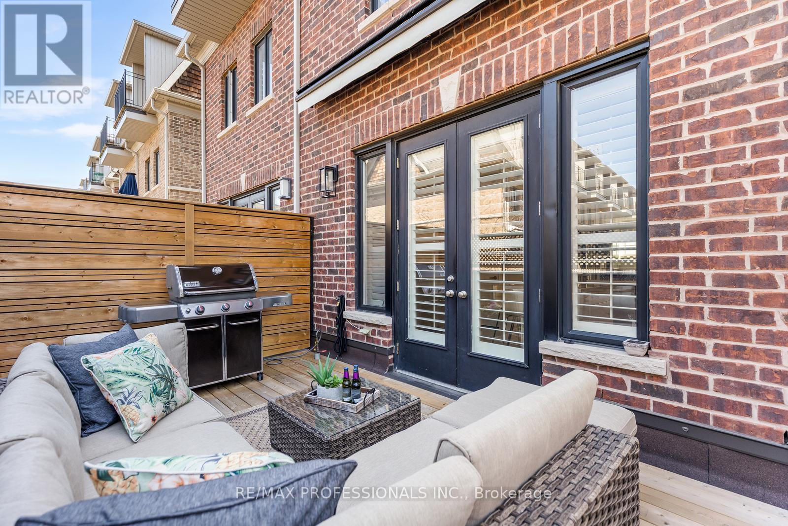 1807 Pagehurst Avenue, Mississauga, Ontario  L4X 1Y5 - Photo 24 - W13079134