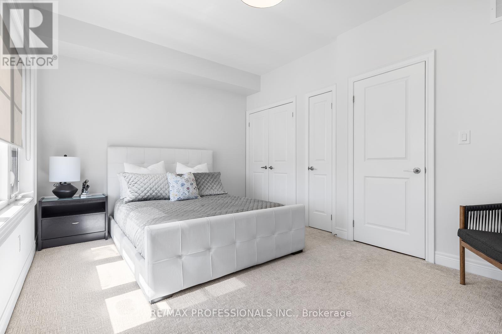 1807 Pagehurst Avenue, Mississauga, Ontario  L4X 1Y5 - Photo 26 - W13079134