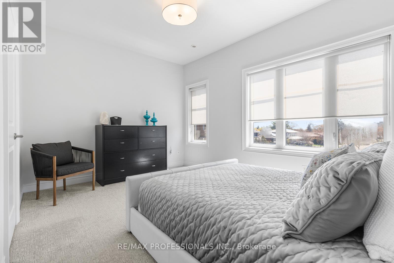 1807 Pagehurst Avenue, Mississauga, Ontario  L4X 1Y5 - Photo 27 - W13079134