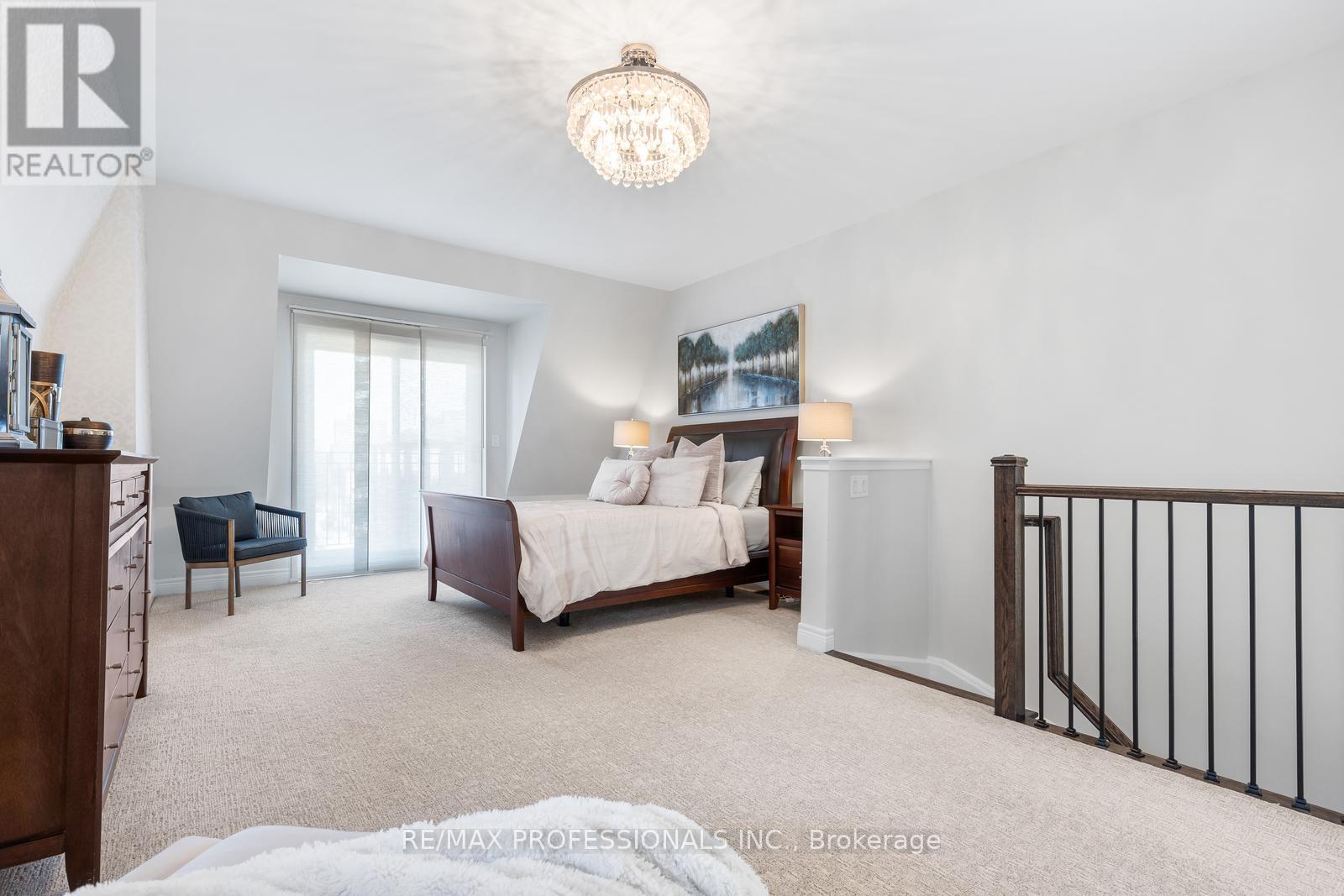1807 Pagehurst Avenue, Mississauga, Ontario  L4X 1Y5 - Photo 31 - W13079134