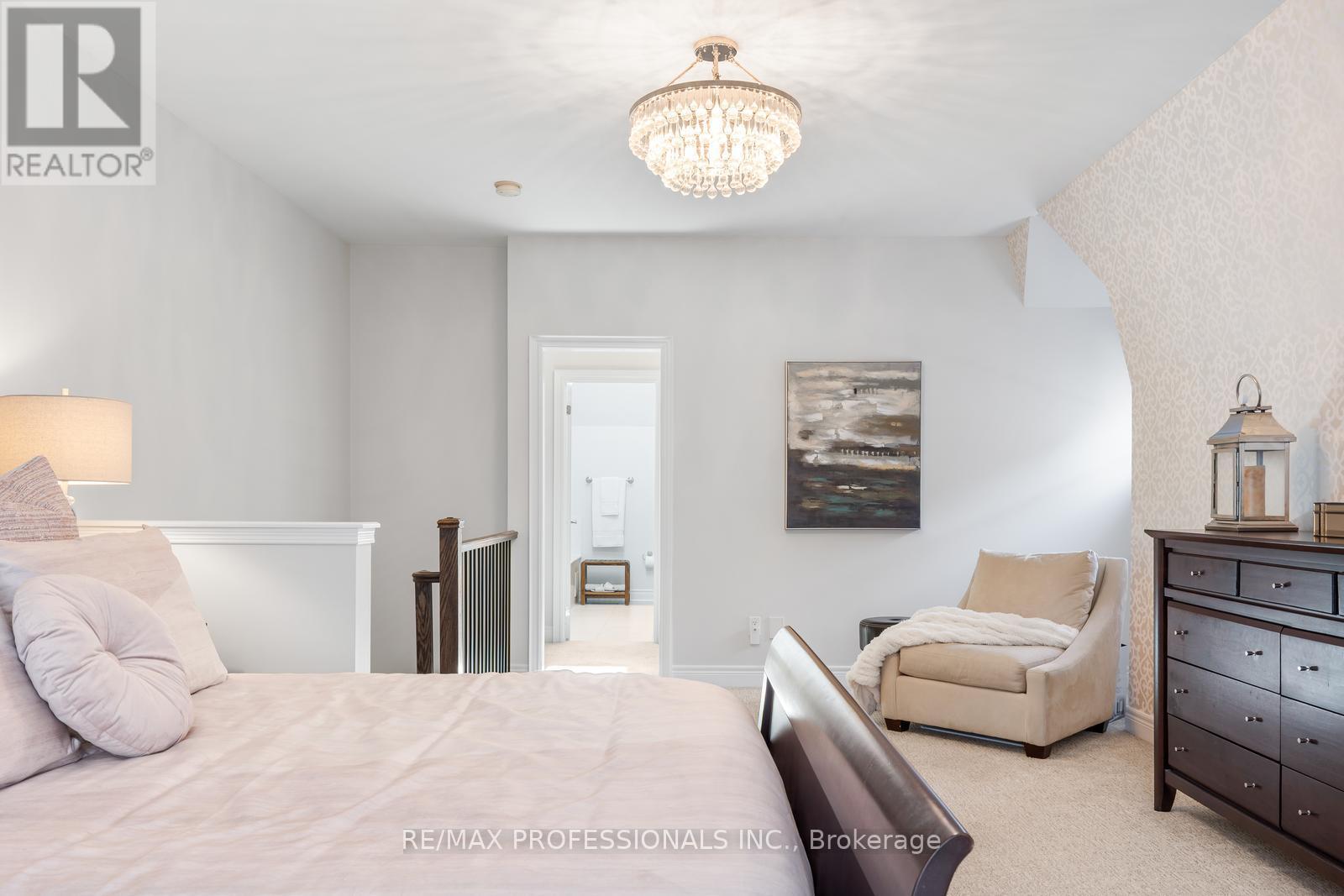 1807 Pagehurst Avenue, Mississauga, Ontario  L4X 1Y5 - Photo 32 - W13079134