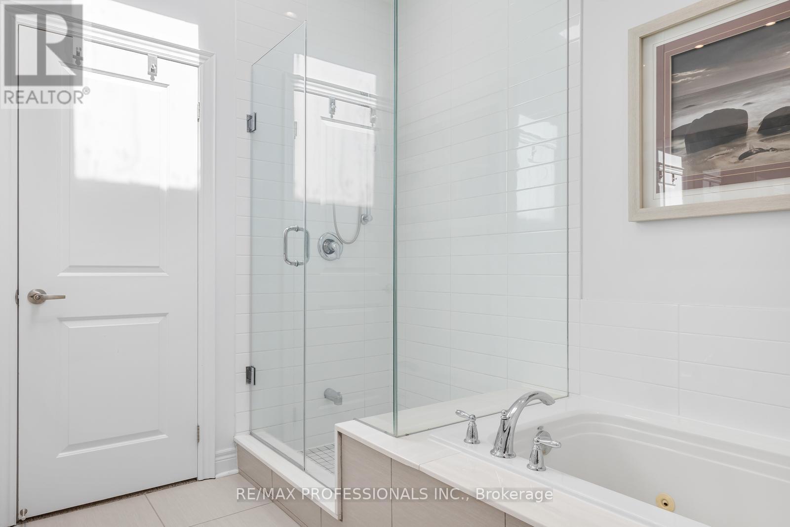 1807 Pagehurst Avenue, Mississauga, Ontario  L4X 1Y5 - Photo 36 - W13079134