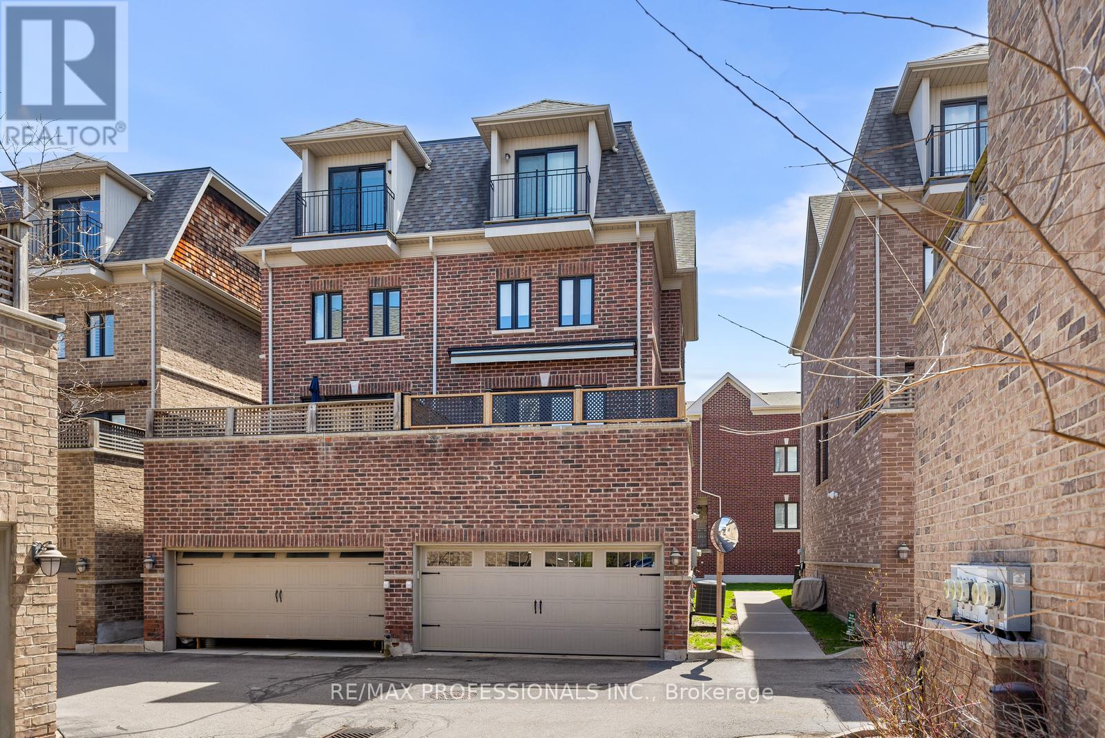 1807 Pagehurst Avenue, Mississauga, Ontario  L4X 1Y5 - Photo 37 - W13079134