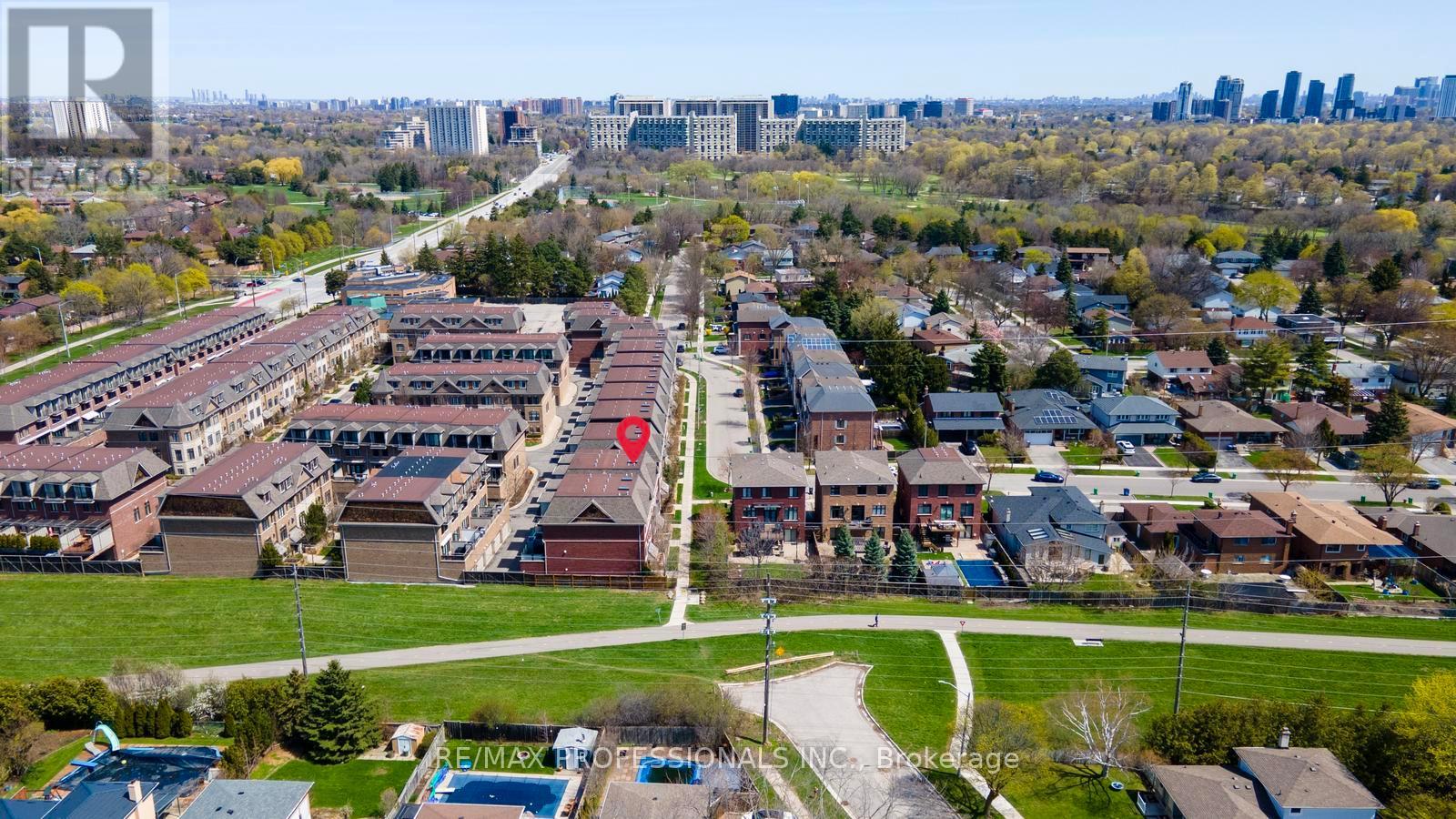1807 Pagehurst Avenue, Mississauga, Ontario  L4X 1Y5 - Photo 41 - W13079134