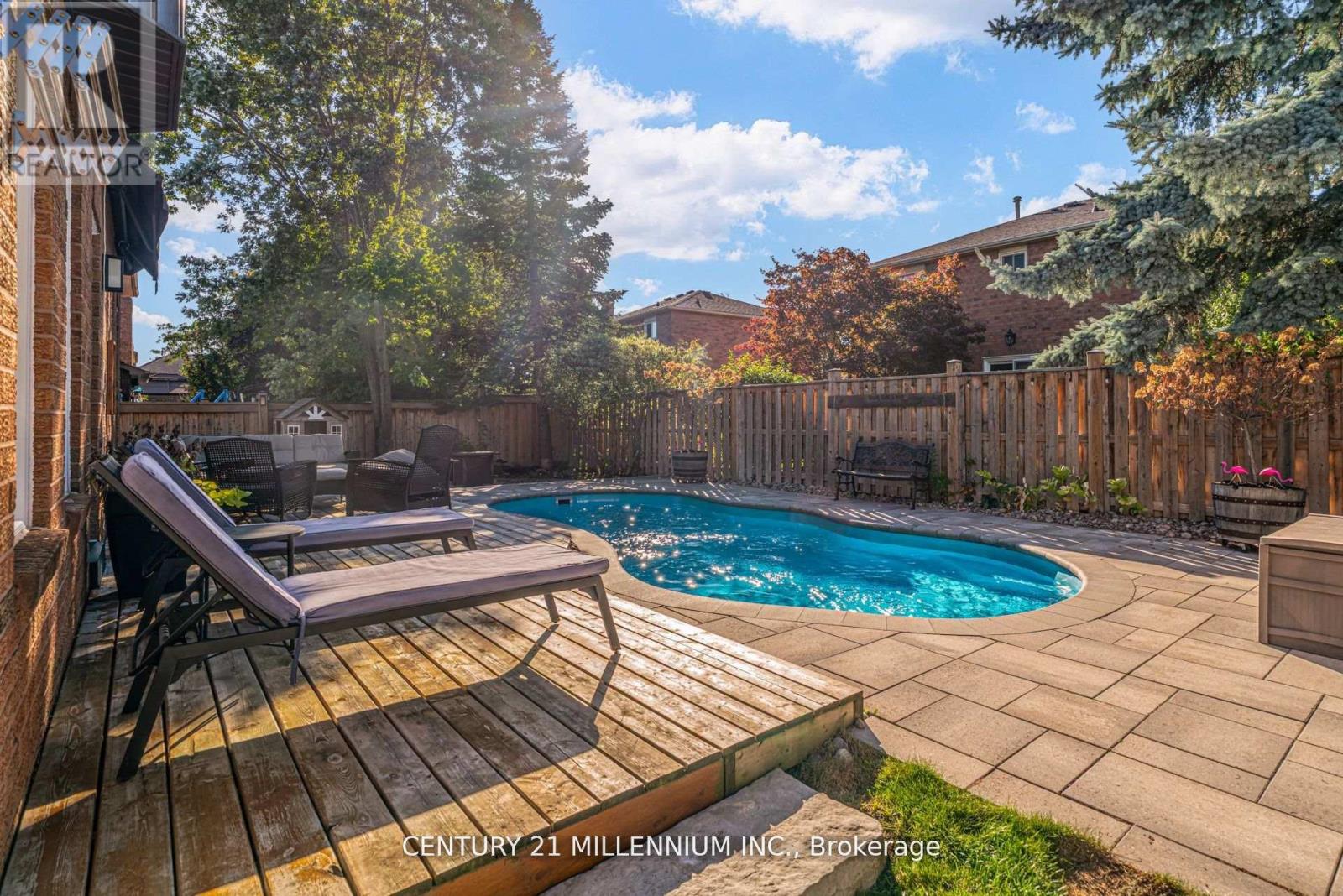 28 Bristol Avenue, Brampton, Ontario  L6X 2B3 - Photo 34 - W13079202