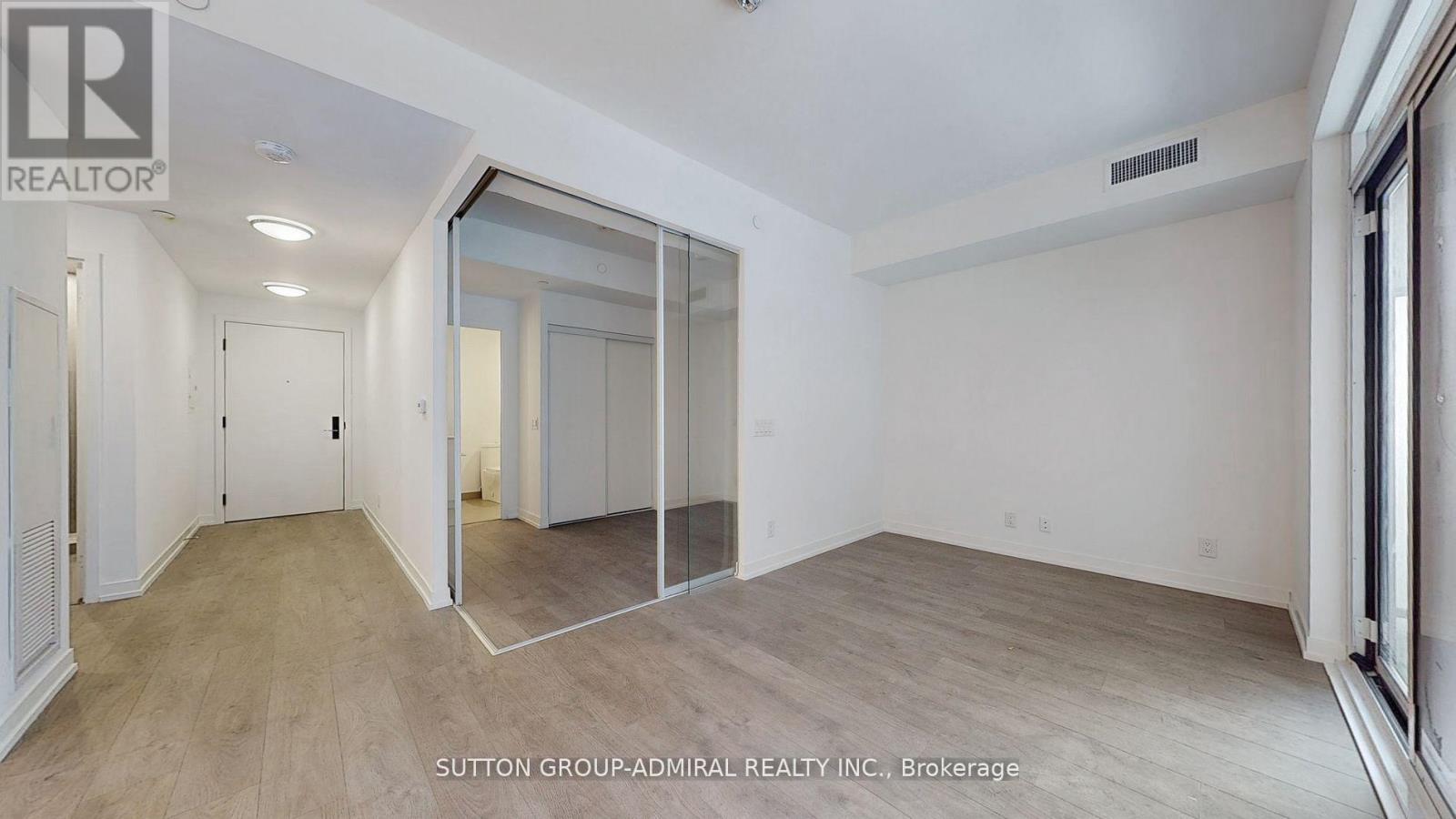 611 - 270 Dufferin Street, Toronto, Ontario  M6K 1Z6 - Photo 7 - W13079222