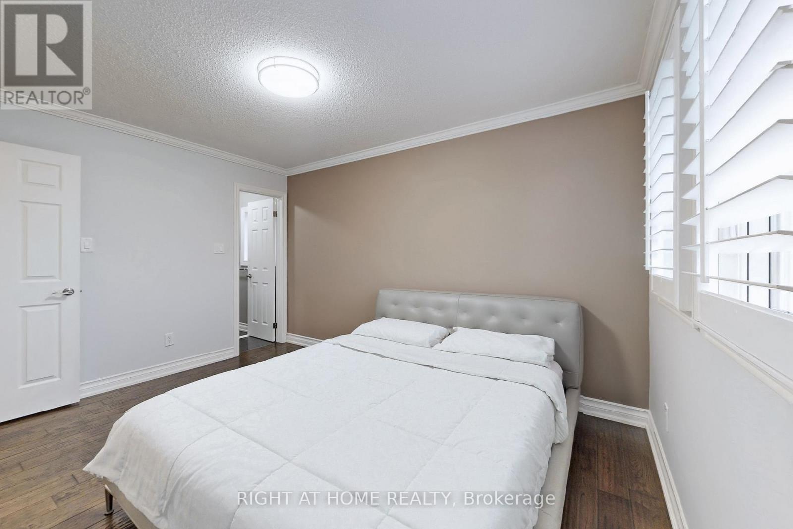 5301 Heritage Hills Boulevard, Mississauga, Ontario  L5R 2J8 - Photo 32 - W13079226