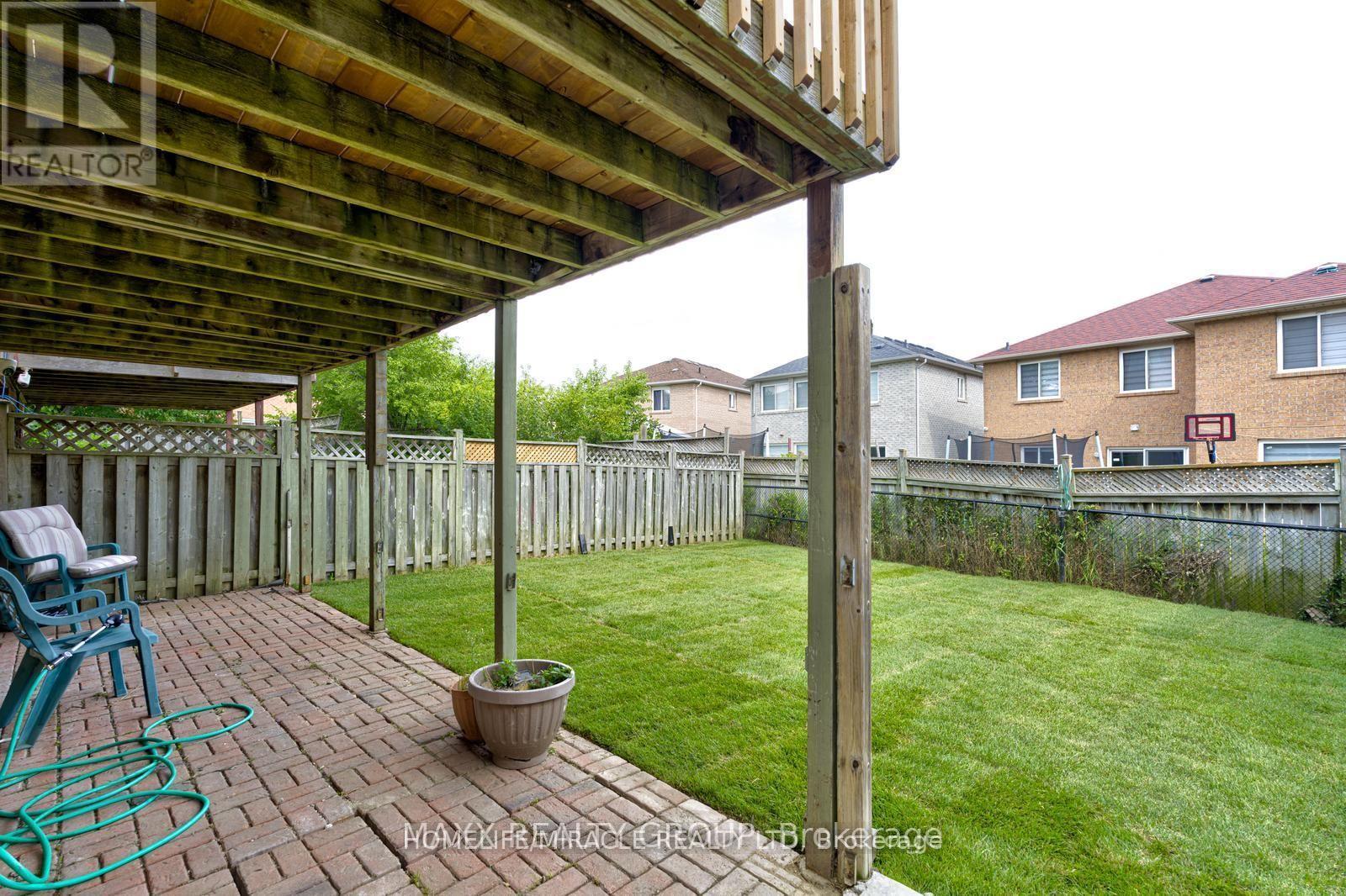 109 Woodsend Run, Brampton, Ontario  L6Y 4H7 - Photo 4 - W13079270
