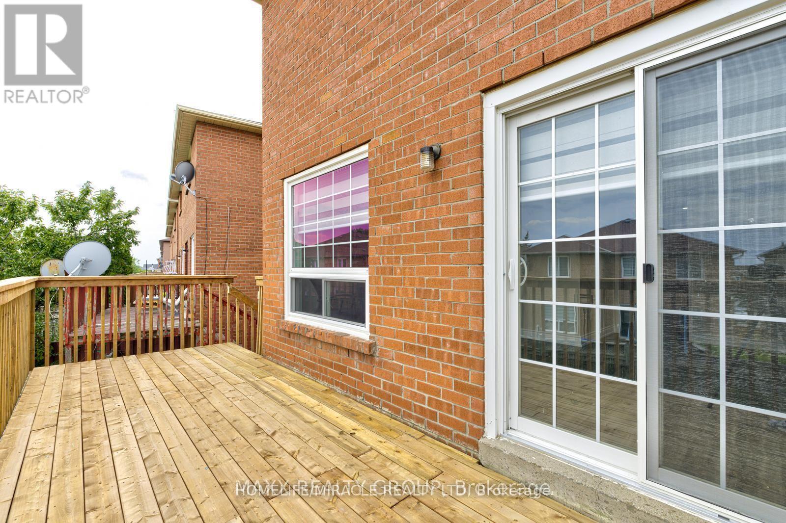 109 Woodsend Run, Brampton, Ontario  L6Y 4H7 - Photo 5 - W13079270