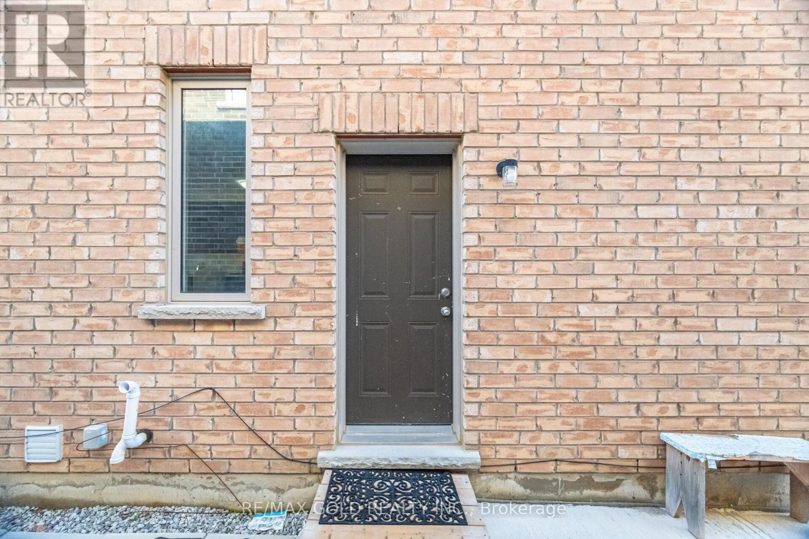 145 Adventura Road, Brampton, Ontario  L7A 5A7 - Photo 19 - W13079276